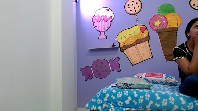 NOVAHOT98 online show from 12/14/25, 07:51