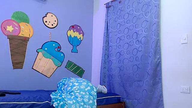 NOVAHOT98 online show from 02/01/26, 07:56