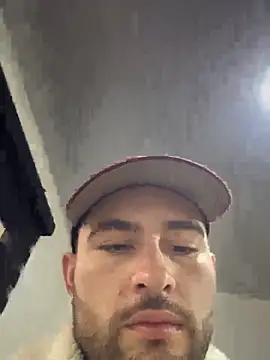 Snapshot of Steve-Carter chatting on 12/17/25, 02:56 Steve-Carter online show from 12/17/25, 02:56