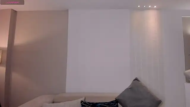 ValeriaRossi  online show from 02/17/26, 12:12