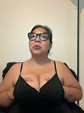BettyWhispers online show from 05/13/26, 12:57