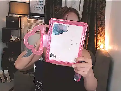 alexamihho online show from 02/04/26, 02:39