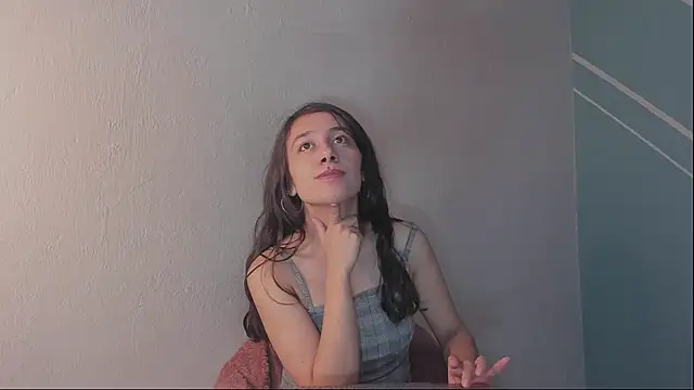 Lucy-Bluesea online show from 02/10/26, 12:59