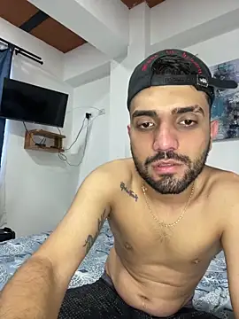 jamess 0 online show from 05/05/26, 10:18