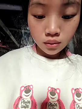 Quieny-x online show from 12/15/25, 05:01