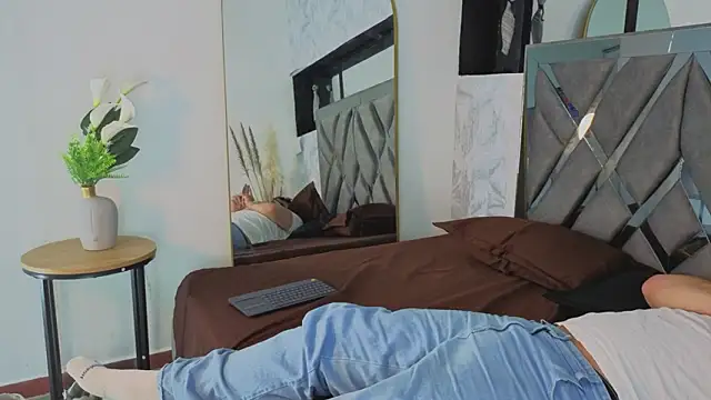 Snapshot of Chel_seth chatting on 02/02/26, 04:11 Chel seth online show from 02/02/26, 04:11