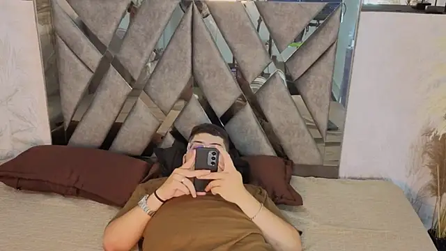 Snapshot of Chel_seth chatting on 02/10/26, 04:05 Chel seth online show from 02/10/26, 04:05