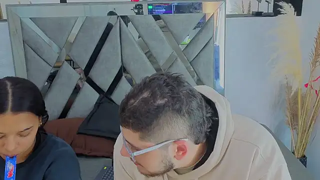 Snapshot of Chel_seth chatting on 02/15/26, 03:58 Chel seth online show from 02/15/26, 03:58