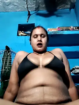 Snapshot of Akanksha_soni chatting on 06/05/26, 06:57 Akanksha soni online show from 06/05/26, 06:57