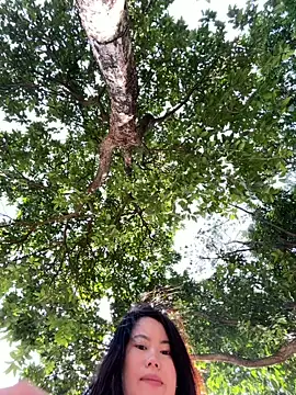 ella-ys online show from 01/11/26, 06:07