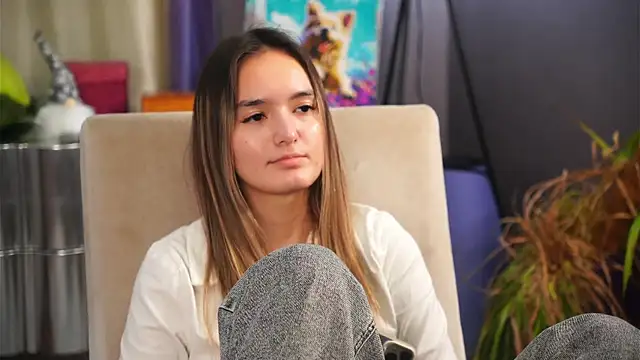 Snapshot of ReathaRagone chatting on 12/17/25, 12:22 ReathaRagone online show from 12/17/25, 12:22