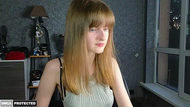 Snapshot of Miss_Alisa_ chatting on 06/20/26, 06:11 Miss Alisa online show from 06/20/26, 06:11