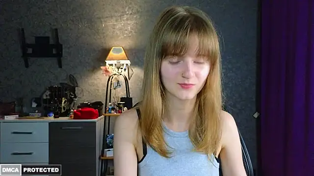Snapshot of Miss_Alisa_ chatting on 07/04/26, 06:03 Miss Alisa online show from 07/04/26, 06:03