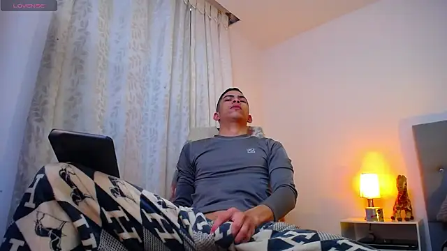 TOMBOYSEXX online show from 01/08/26, 11:34