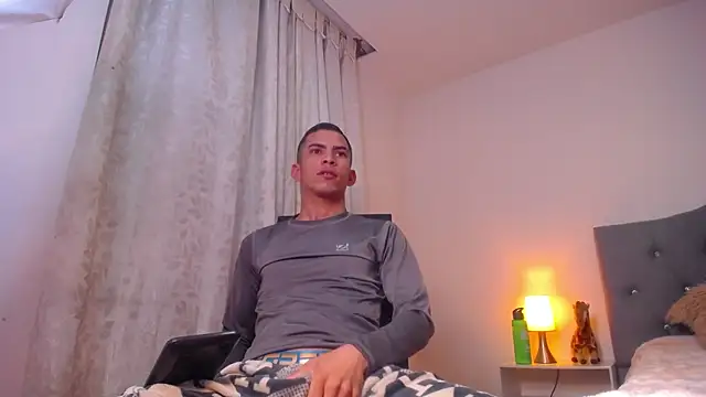 TOMBOYSEXX online show from 04/27/26, 07:12