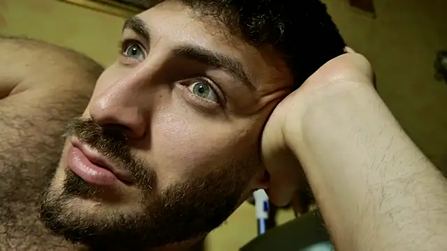 Snapshot of mark_ariete chatting on 06/20/26, 11:07 mark ariete online show from 06/20/26, 11:07