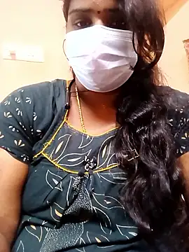 Snapshot of Tamil_Bhuvi69 chatting on 01/08/26, 03:31 Tamil Bhuvi69 online show from 01/08/26, 03:31