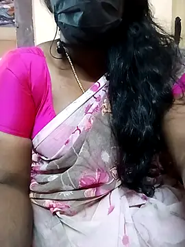 Snapshot of Tamil_Bhuvi69 chatting on 01/18/26, 07:34 Tamil Bhuvi69 online show from 01/18/26, 07:34