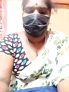 Snapshot of Tamil_Bhuvi69 chatting on 02/16/26, 04:58 Tamil Bhuvi69 online show from 02/16/26, 04:58