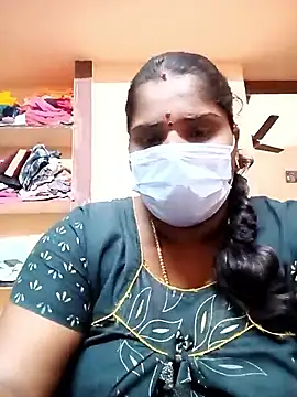 Snapshot of Tamil_Bhuvi69 chatting on 02/19/26, 04:36 Tamil Bhuvi69 online show from 02/19/26, 04:36