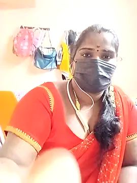 Snapshot of Tamil_Bhuvi69 chatting on 02/27/26, 05:02 Tamil Bhuvi69 online show from 02/27/26, 05:02