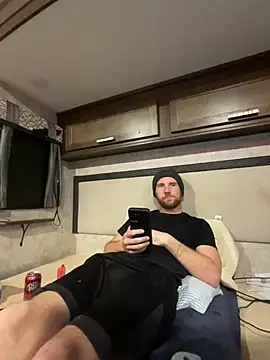 SparkledExtern online show from 02/01/26, 06:34