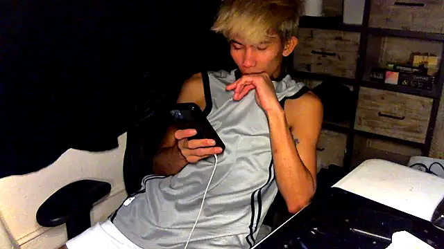 jhaycobXgarcia online show from 04/01/26, 02:47