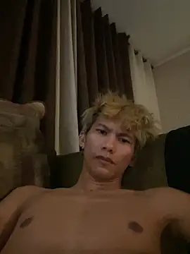 jhaycobXgarcia online show from 04/07/26, 03:01