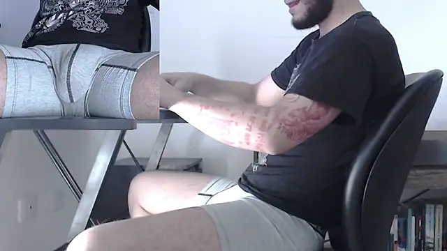 mateoconde00 online show from 02/21/26, 01:17