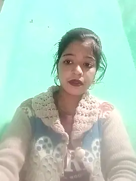 Snapshot of Juli_pande chatting on 12/17/25, 02:17 Juli pande online show from 12/17/25, 02:17