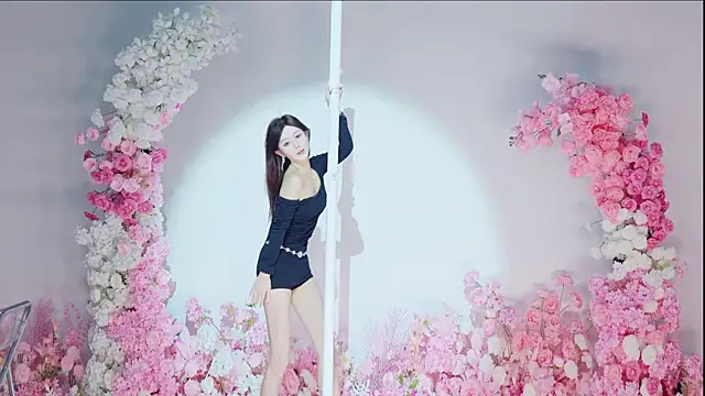 Luckygirls-339 online show from 06/02/26, 10:56