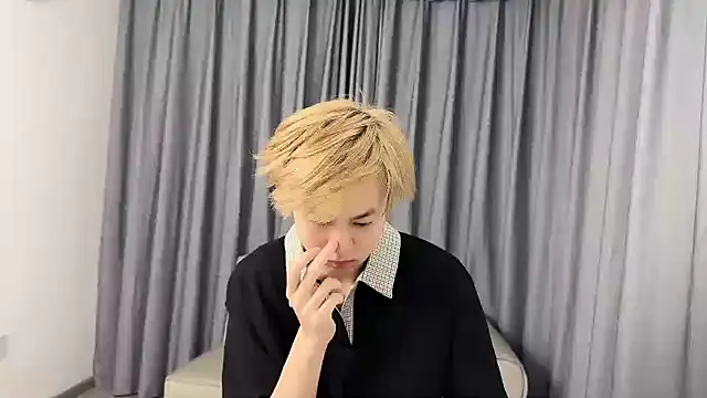 Snapshot of hafabva chatting on 02/24/26, 02:31 hafabva online show from 02/24/26, 02:31