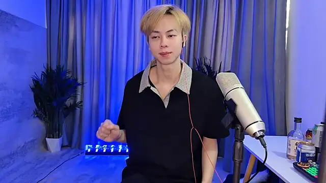 Snapshot of hafabva chatting on 03/14/26, 02:17 hafabva online show from 03/14/26, 02:17