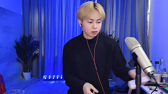 Snapshot of hafabva chatting on 03/27/26, 03:34 hafabva online show from 03/27/26, 03:34