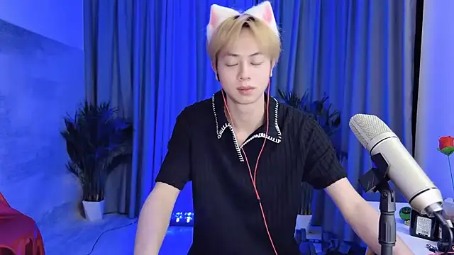 Snapshot of hafabva chatting on 03/31/26, 02:39 hafabva online show from 03/31/26, 02:39