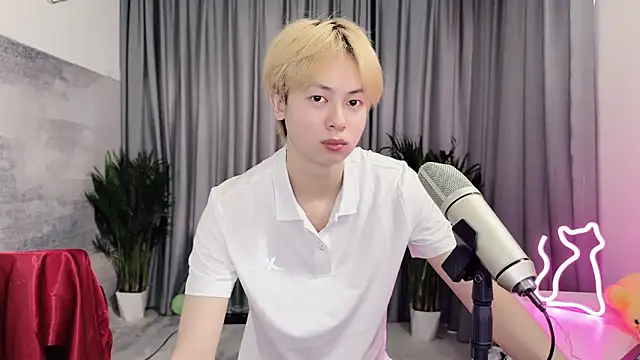 Snapshot of hafabva chatting on 04/13/26, 01:55 hafabva online show from 04/13/26, 01:55