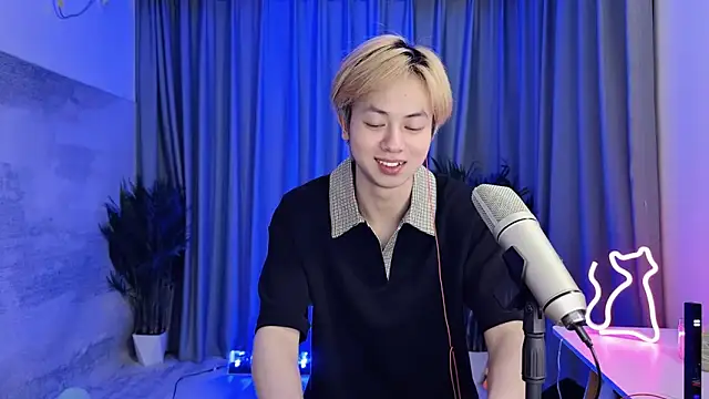 Snapshot of hafabva chatting on 04/16/26, 01:45 hafabva online show from 04/16/26, 01:45