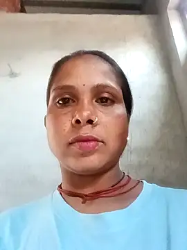 Snapshot of Shreya_pandit chatting on 01/13/26, 11:26 Shreya pandit online show from 01/13/26, 11:26