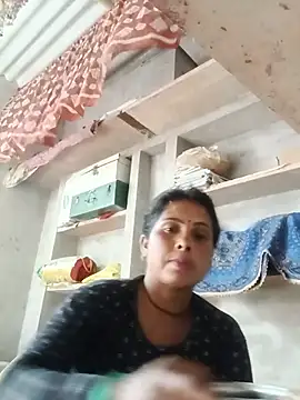 Shreya pandit online show from 05/16/26, 10:36