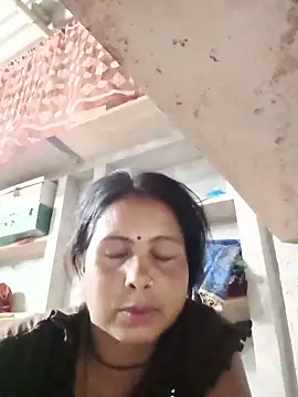 Shreya pandit online show from 05/21/26, 04:47
