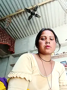 Shreya pandit online show from 05/22/26, 07:26