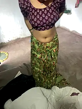 Pooja Love143 online show from 01/08/26, 09:11