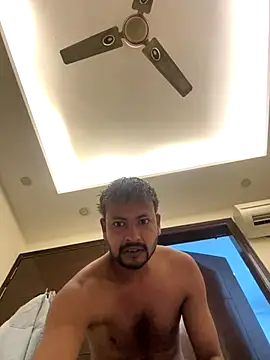 Snapshot of Sexmore21 chatting on 12/17/25, 02:50 Sexmore21 online show from 12/17/25, 02:50