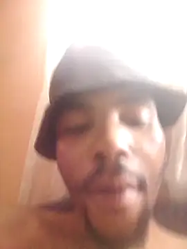 Snapshot of nothil chatting on 02/28/26, 02:18 nothil online show from 02/28/26, 02:18