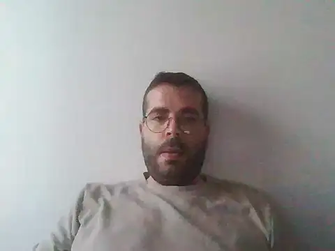 kkadam1 online show from 05/31/26, 03:41