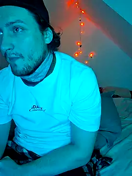 Ghost Pie online show from 12/21/25, 02:46