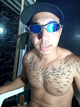 Snapshot of Felipe4848 chatting on 04/04/26, 11:46 Felipe4848 online show from 04/04/26, 11:46