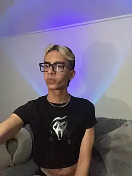 Dracco Velour  online show from 02/19/26, 05:25