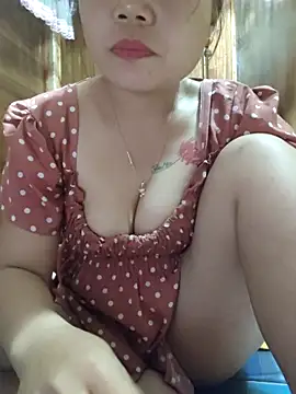 Miu sexyy98 online show from 04/22/26, 02:14