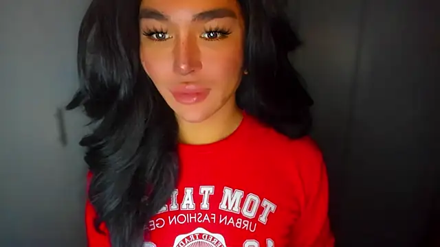 mxshemale ladyboy online show from 12/18/24, 02:10